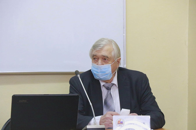 Встреча с министром образования и науки КР