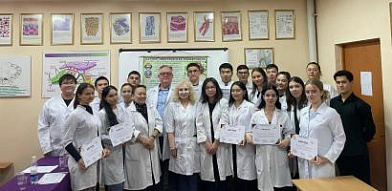 Межкафедральный круглый стол с тематикой "День учителя", посвященный 30- летию медицинского факультета КРСУ