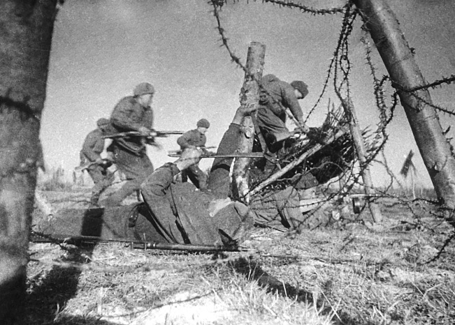 Кыргызстанцы с честью выдержали испытания ВОВ – профессор КРСУ