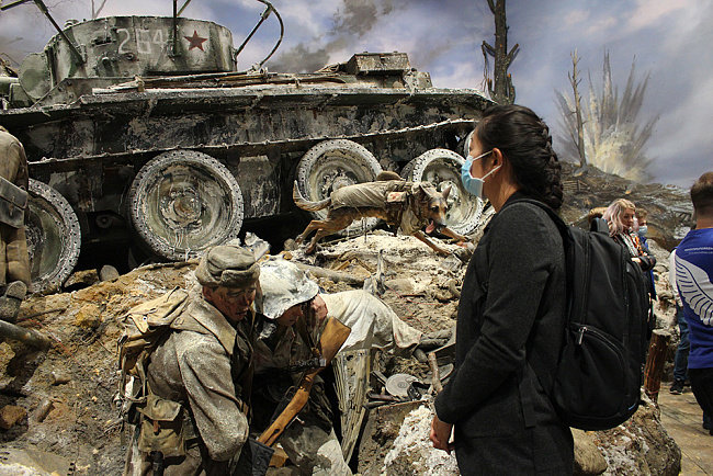 «Волонтеры Победы» КРСУ почтили память героев блокадного Ленинграда