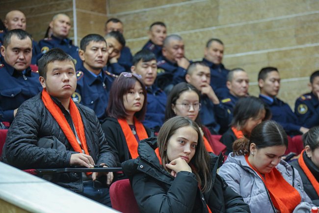 KRSU hosted a lecture on crime prevention from the Ministry of Internal Affairs