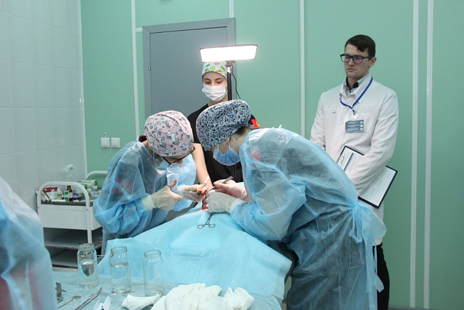 Преемственность знаний: как на медицинском факультете помогают адаптироваться первокурсникам