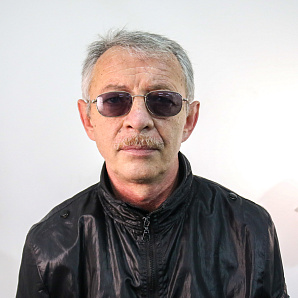 placeholder-image