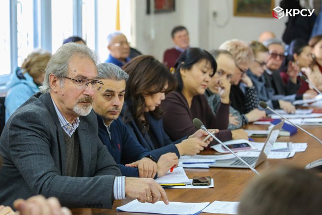 A meeting of the scientific and technical council was held at KRSU under the chairmanship of acting rector Sergei Volkov