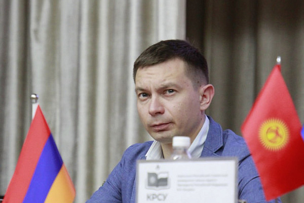 Тематическая встреча в КРСУ: «Парламентская ассамблея ОДКБ: правовое реагирование на вызовы и угрозы для коллективной безопасности»