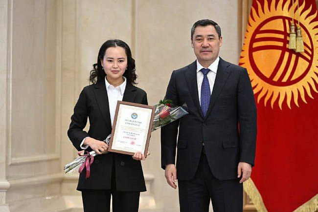 KRSU students were awarded scholarships from the President of the Kyrgyz Republic