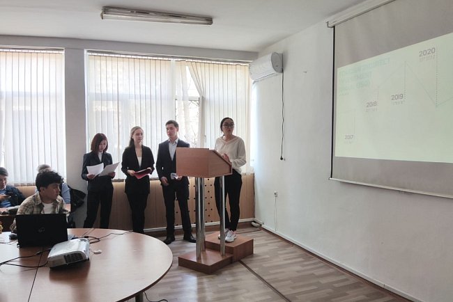 KRSU hosted an inter-university student conference «World Economic Recovery from the COVID-19 Pandemic. Challenges and trends»