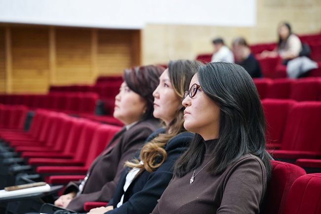 В КРСУ обсудили связь общественного здоровья, экономики и городской среды