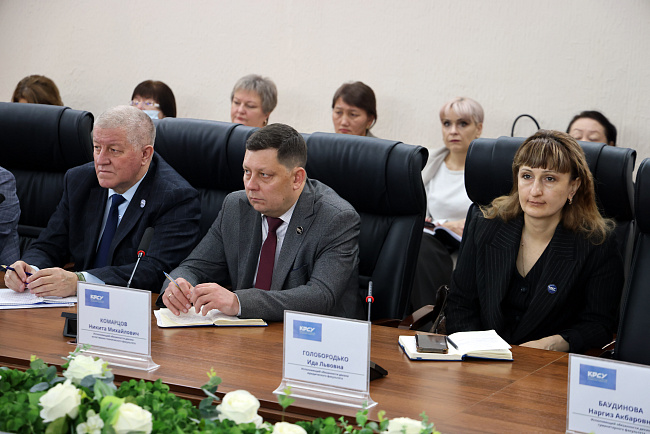 В КРСУ прошло традиционное деканское совещание под председательством ректора Сергея Волкова