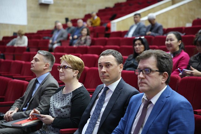 The Academic Council of KRSU approved candidates for the post of rector and heard a report on scientific and international activities