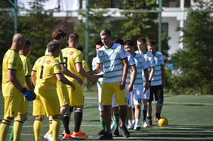 The Futsal Cup was played at the RKFR forum