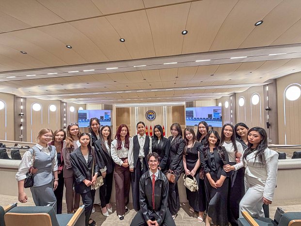 Students of the Department of International Journalism KRSU visited the Jogorku Kenesh of the Kyrgyz Republic