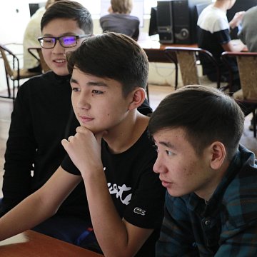 Атактуу RuCode фестивалынын финалы КРСУнун дубалдарында өтөт
