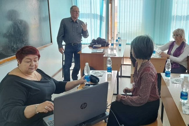 A professor from the University of Sydney shared her experience with doctors from the Kyrgyz Republic