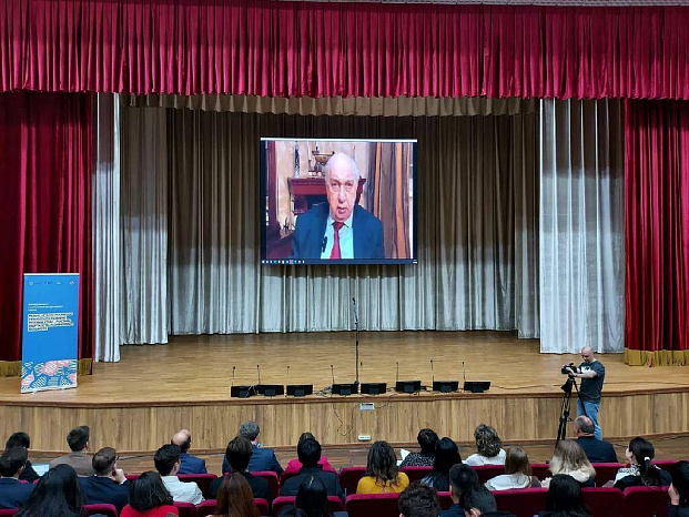 The International Historical School started in Bishkek with the participation of Russia