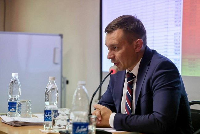 КРСУ клиникалык медицина жана биомедициналык технологиялар институтун түзөт