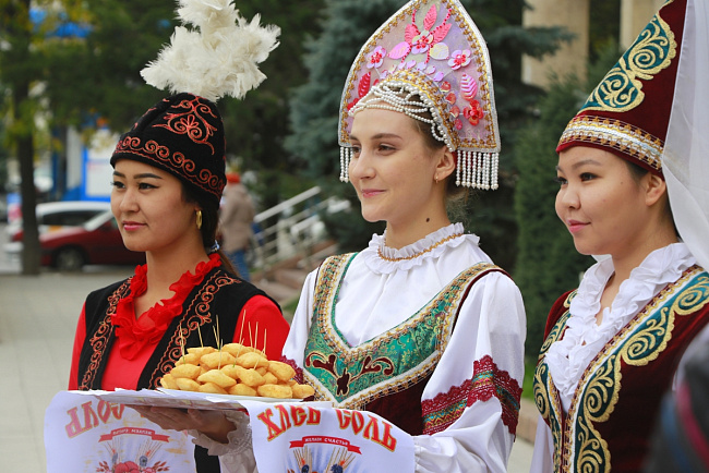 «Десант» российских журналистов в КРСУ