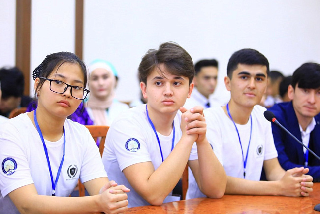 Блеснули в Андижане!