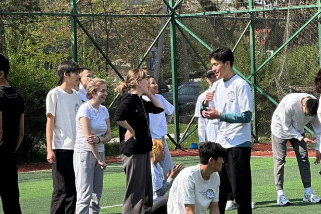 Единение и дружба