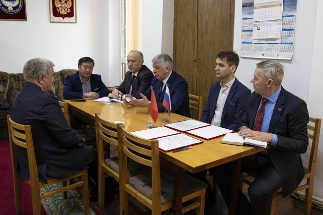 TsNIIChermet and KRSU signed a Cooperation Agreement