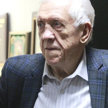 The luminary of the Russian language Valentin Jantsen became Honorary Professor of KRSU