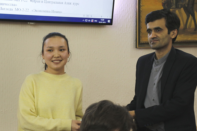 В КРСУ подвели итоги конкурса рефератов об Иране