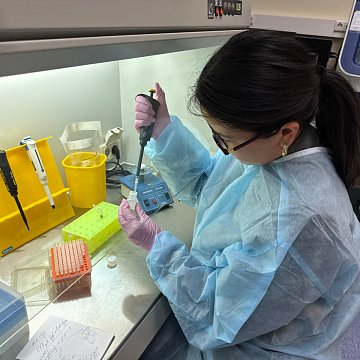 Staff of the KRSU Faculty of Medicine were trained in biobanking, genetic research and cellular technologies
