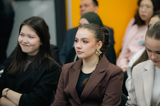 Студенты КРСУ приняли участие в мастер-классе SputnikPro по работе в социальных сетях