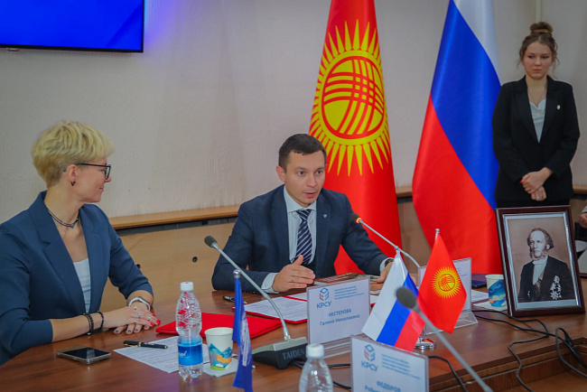 По следам Семенова-Тян-Шанского