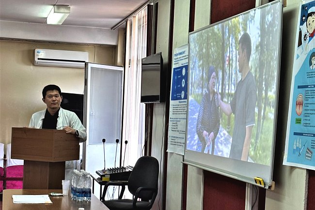 Students explained how important immune prevention is for all age groups of the population