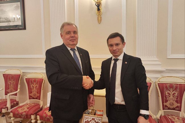 A delegation of KRSU led by acting rector Sergei Volkov visited St. Petersburg