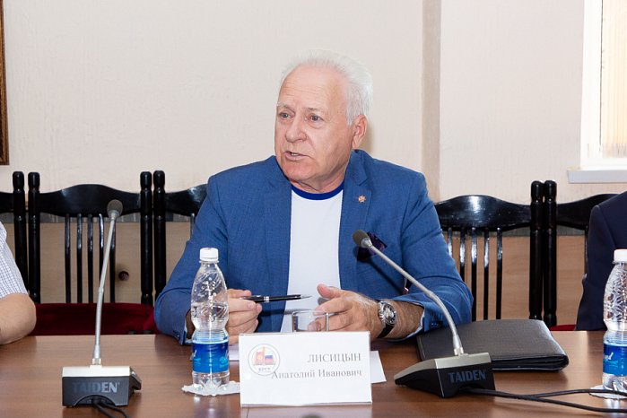 A deputy of the State Duma of Russia visited KRSU and spoke in favor of its development
