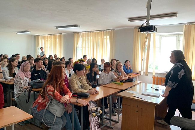 KRSU psychology students were awarded letters of gratitude for their successful studies