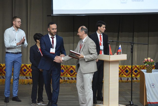 The KRSU hosted «Dialogues on Internal Medicine»