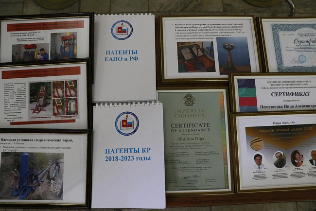 KRSU participated in the exhibition dedicated to the Day of Science of the Kyrgyz Republic