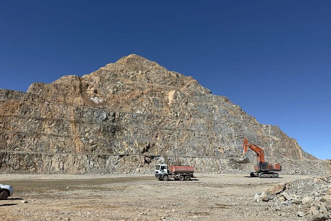 Report from the scene: visit of the KRSU delegation to the Jerooy gold deposit, Talas region, Kyrgyzstan