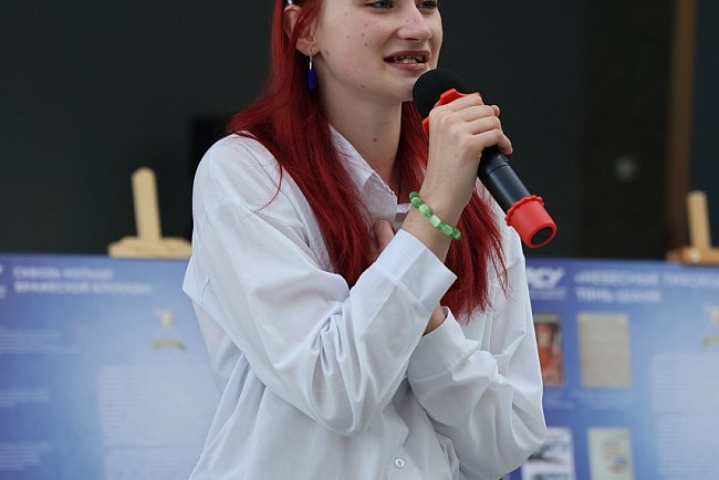Эстутум акциясы «Бизди чогуу аташат – Ленинград!»