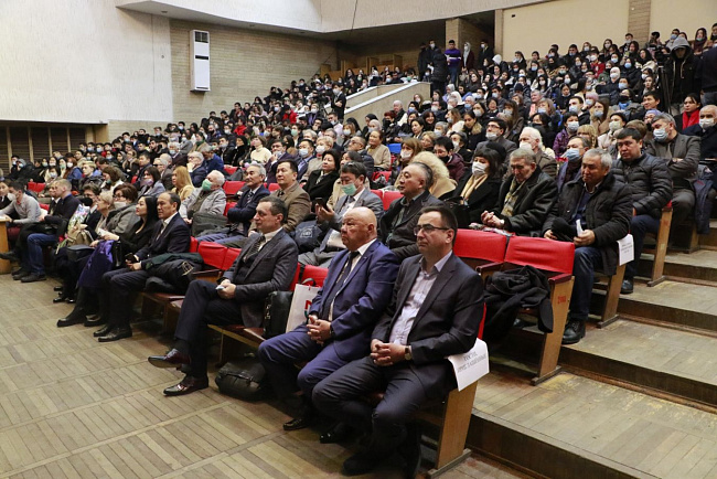 В КРСУ прошла международная конференция, посвященная 75-летию профессора Анэса Зарифьяна