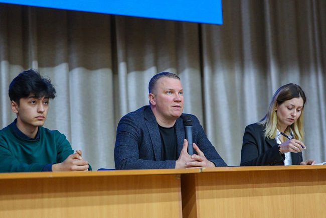 A series of meetings with faculty heads began at KRSU