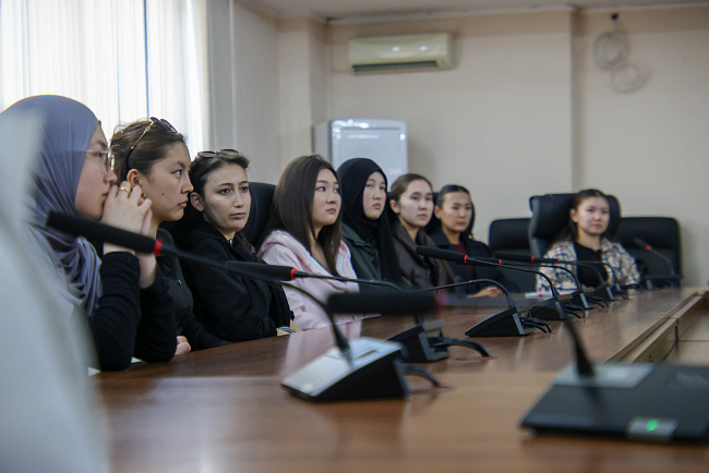 В КРСУ прошла лекция о современных подходах к преподаванию русского языка и литературы