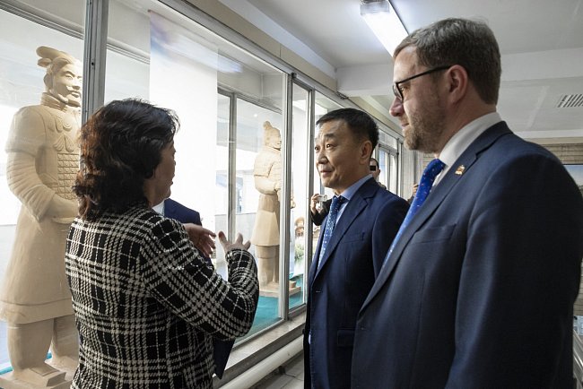 The Chinese Language and Culture Center was inaugurated at KRSU