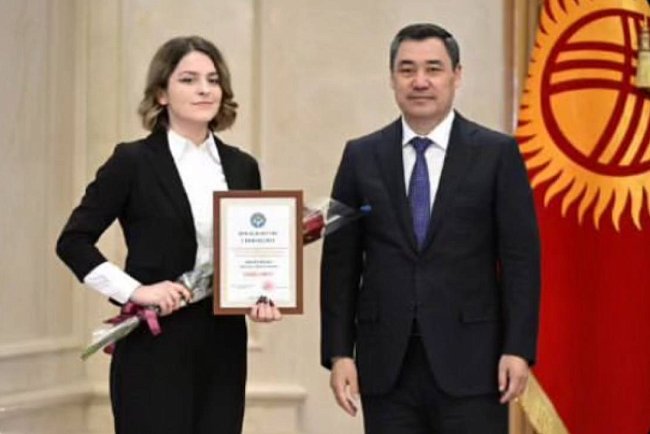 KRSU students were awarded scholarships from the President of the Kyrgyz Republic