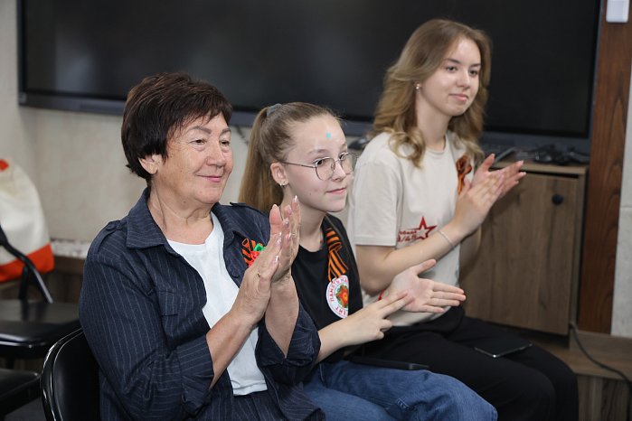 A meeting of students with representatives of the foundation «Eurasia KG» was held at KRSU