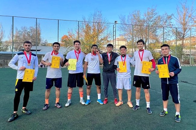 The team of the Faculty of Medicine won the football tournament as part of the KRSU sports competition