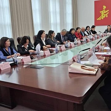 The KRSU delegation took part in a strategic meeting with the leadership of Xinjiang University
