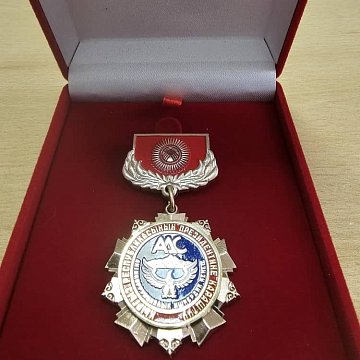 The head of the department of KRSU was awarded for the popularization of the epic «Manas»