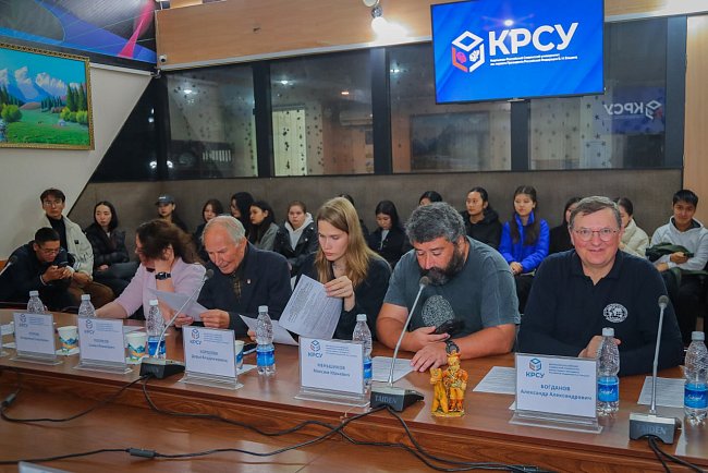 In the footsteps of Semenov-Tyan-Shansky