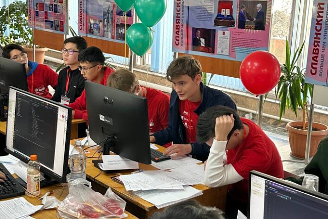 KRSU students will represent Kyrgyzstan in the Superfinal of the region as part of the International Student Programming Olympiad