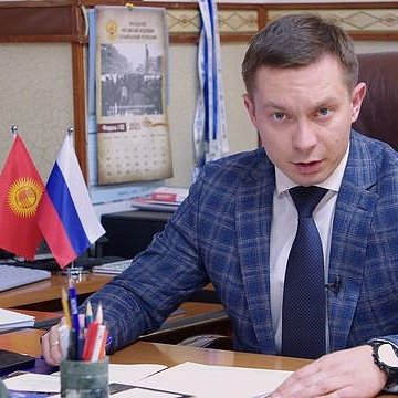 Acting Rector of KRSU Sergey Volkov continues to conduct an open dialogue