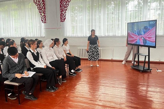 Results of the video competition «Satire in 60 seconds»